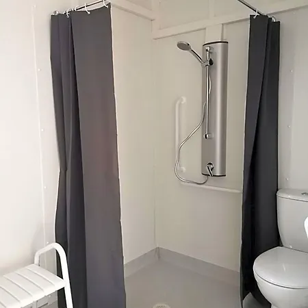 Acs D'hotes Jusqu'a 4 Personnes